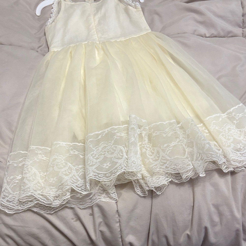 Girls Cream Lace Tulle Easter Dress - Picture 6 of 6